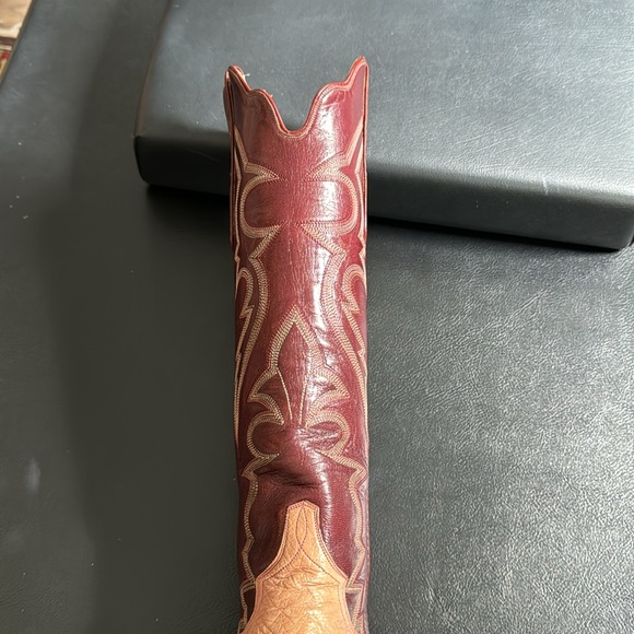 Gorgeous cowboy boots! - Picture 7 of 7